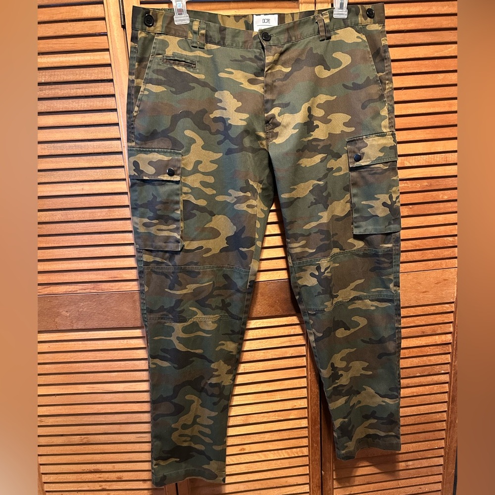 DOPE Bougie Crew Camouflage Cargo Pants